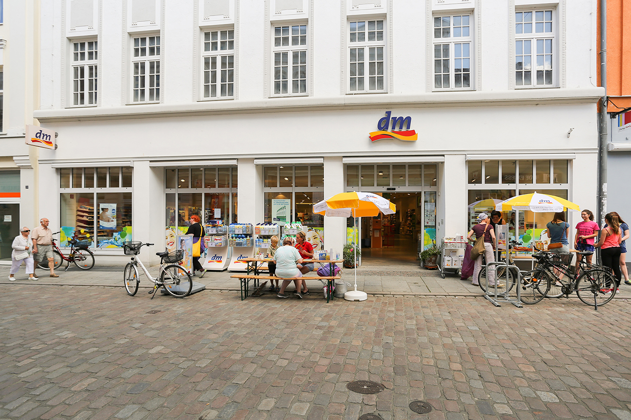 files/schaufenster-guestrow/img/haendler/dm_drogeriemarkt_gmbh___co__kg/slider/dm-4782.jpg