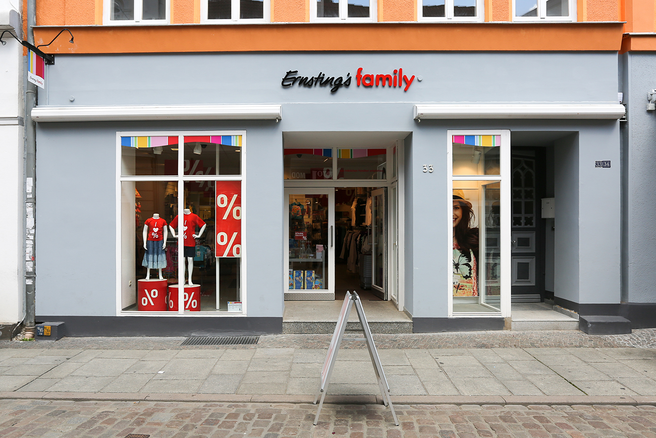 files/schaufenster-guestrow/img/haendler/ernstings_family/slider/Ernstings_family-4774.jpg