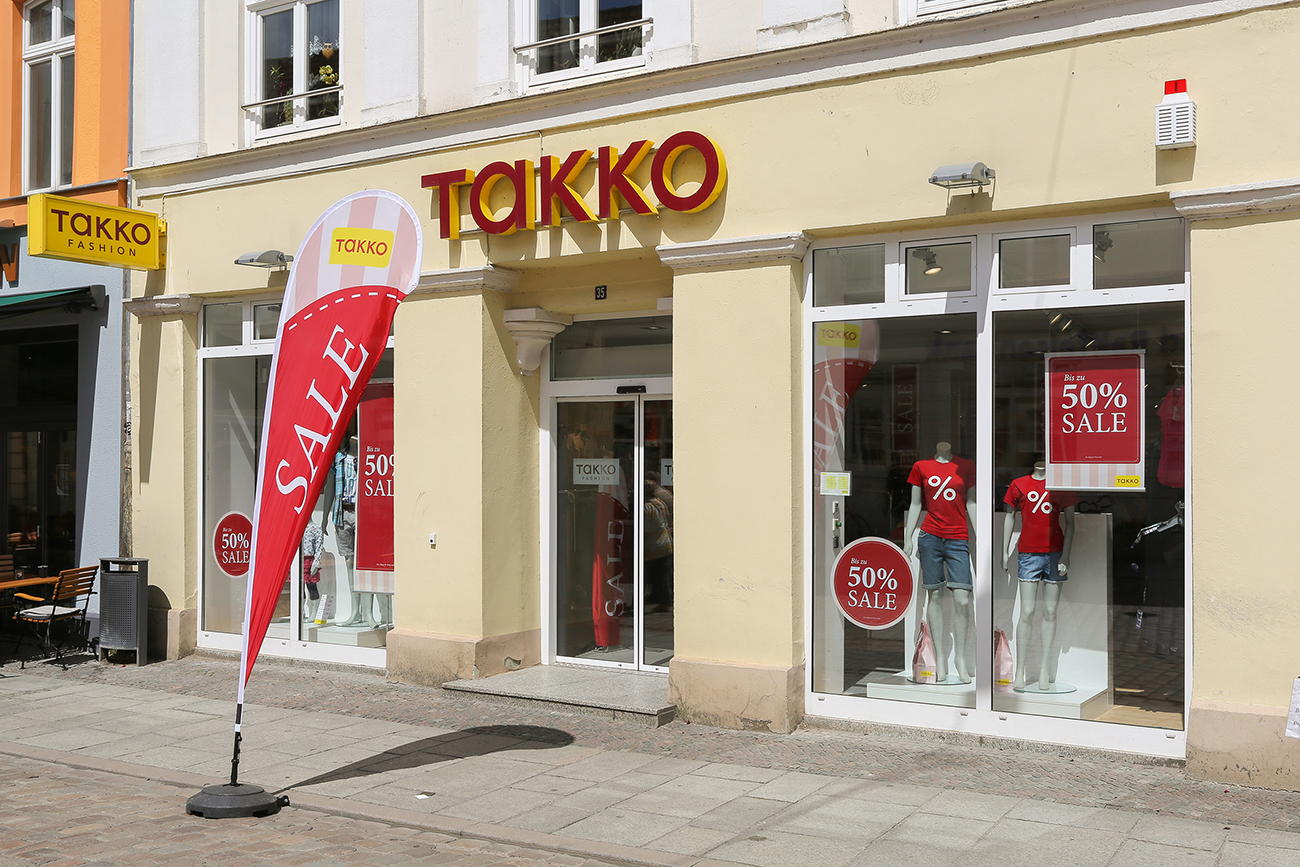 files/schaufenster-guestrow/img/haendler/takko_holding_gmbh/slider/Takko-4766.jpg